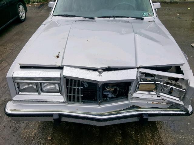 1C3BF66P6JW158618 - 1988 CHRYSLER FIFTH AVEN SILVER photo 7