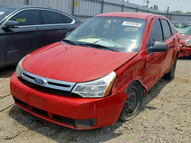 1FAHP34N78W164219 - 2008 FORD FOCUS S/SE RED photo 2