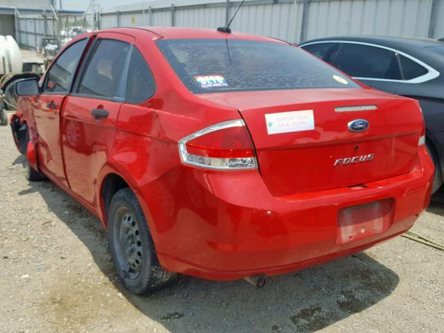 1FAHP34N78W164219 - 2008 FORD FOCUS S/SE RED photo 3