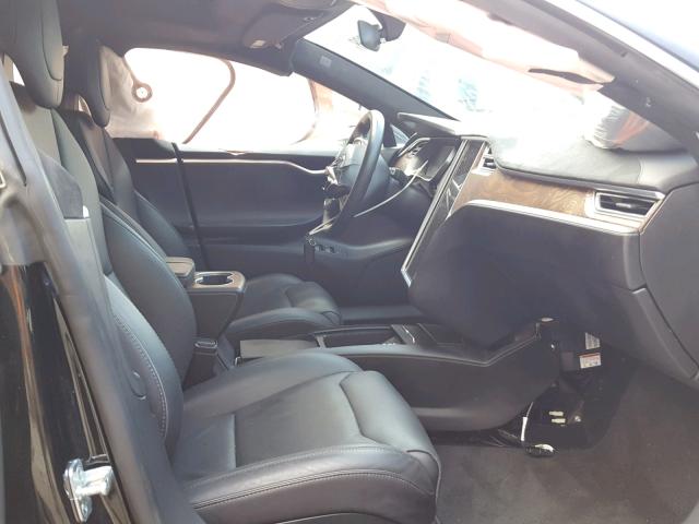 5YJSA1E40GF171723 - 2016 TESLA MODEL S შავი ფოტო 5