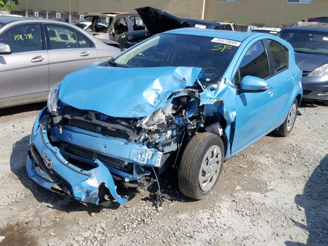 JTDKDTB31G1136096 - 2016 TOYOTA PRIUS C BLUE photo 2