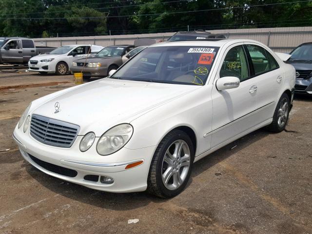 WDBUF56J76A838153 - 2006 MERCEDES-BENZ E 350 WHITE photo 2