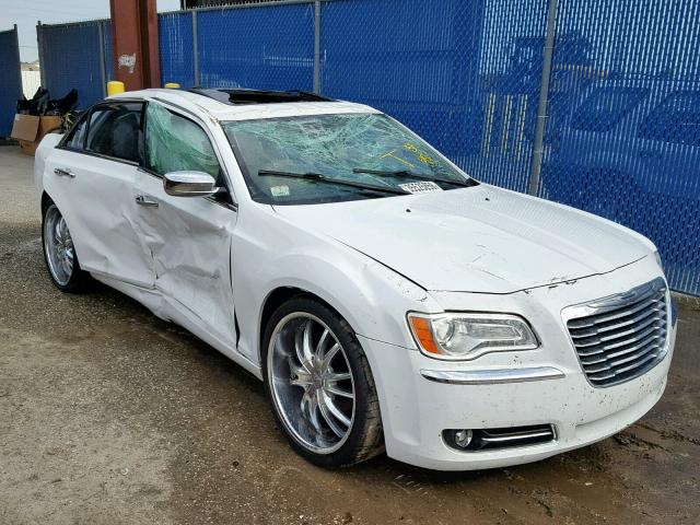 2C3CCACG1CH254064 - 2012 CHRYSLER 300 LIMITE WHITE photo 1