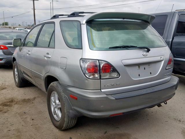 JTJHF10U120292039 - 2002 LEXUS RX 300 SILVER photo 3