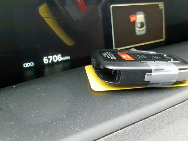 JTDKARFP1H3058014 - 2017 TOYOTA PRIUS PRIM 棕色 照片 8