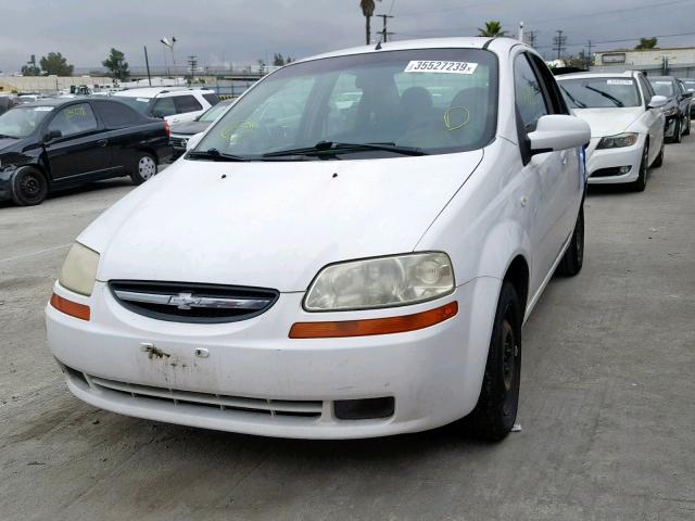 KL1TD56626B568863 - 2006 CHEVROLET AVEO BASE თეთრი ფოტო 2