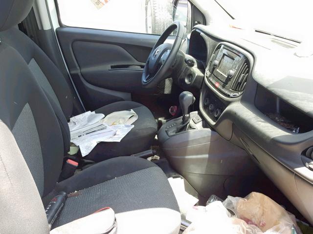 ZFBERFAB2H6F17314 - 2017 RAM PROMASTER 白色 照片 5