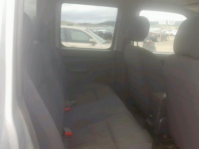 1N6ED29Y22C346564 - 2002 NISSAN FRONTIER C GRAY photo 6