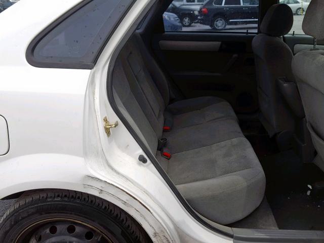 KL5JD56Z65K083429 - 2005 SUZUKI FORENZA S WHITE photo 6