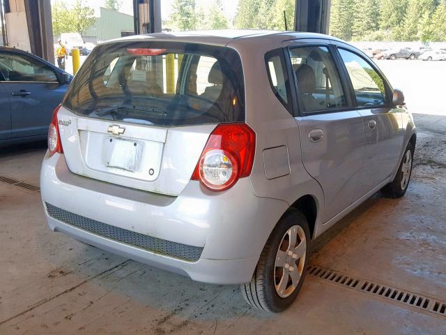 KL1TD6DE3AB131527 - 2010 CHEVROLET AVEO LS SILVER photo 4