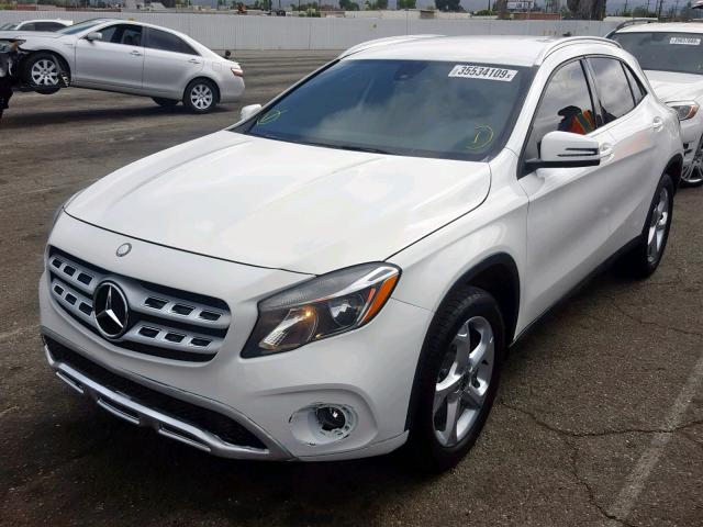 WDCTG4GB3KU002788 - 2019 MERCEDES-BENZ GLA 250 4M WHITE photo 2