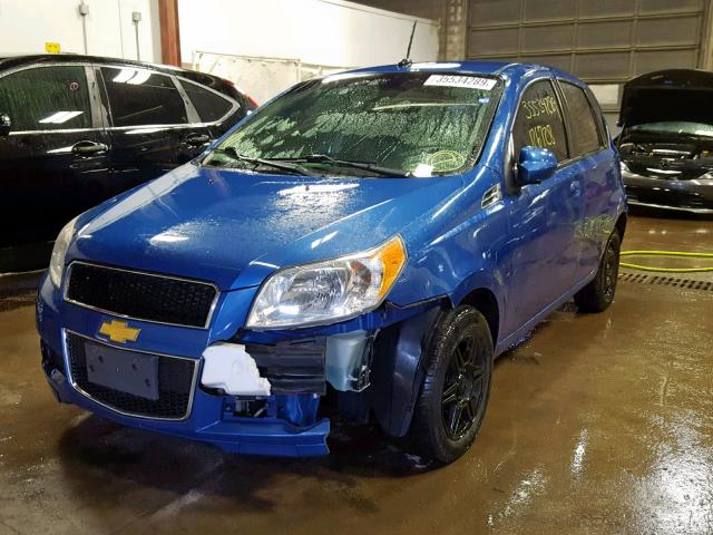 KL1TD6DE1AB126097 - 2010 CHEVROLET AVEO LS BLUE photo 2