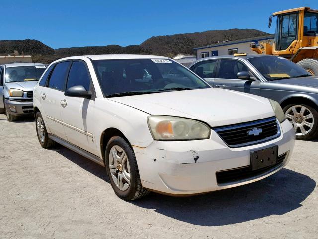 1G1ZS63826F198102 - 2006 CHEVROLET MALIBU MAX WHITE photo 1