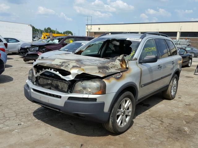 YV1CZ91H441106022 - 2004 VOLVO XC90 T6 SILVER photo 2