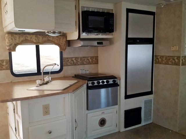 47CTBAS266L117535 - 2006 ADIR TRAILER GRAY photo 8