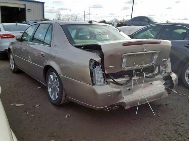 1G6KF57974U233626 - 2004 CADILLAC DEVILLE DT BEIGE photo 3