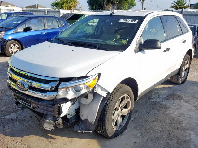 2FMDK4GC9EBB01168 - 2014 FORD EDGE SE WHITE photo 2