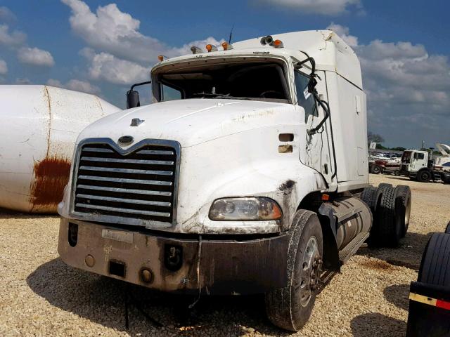 1M1AK07Y77N020267 - 2007 MACK 600 CXN600 WHITE photo 2