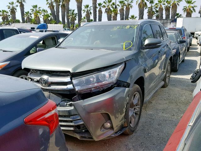 5TDDZRFH2HS420263 - 2017 TOYOTA HIGHLANDER GREEN photo 2