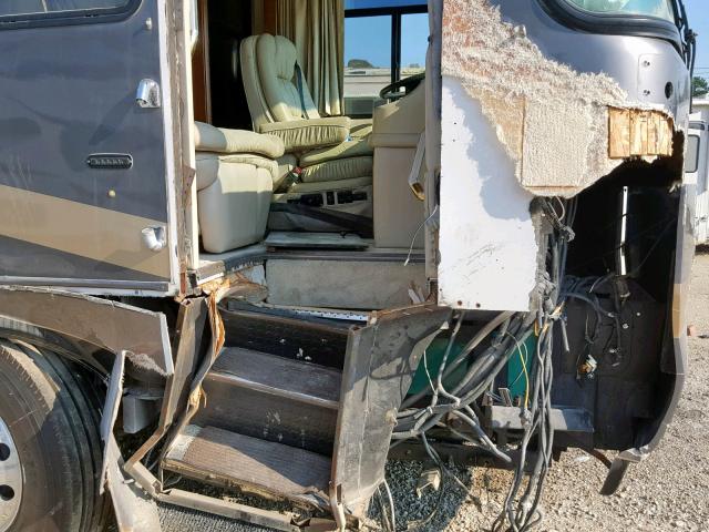 1RF14551331020662 - 2003 ROADMASTER RAIL MONOCOQUE 双色 照片 9