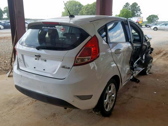 3FADP4EJ8EM140037 - 2014 FORD FIESTA SE WHITE photo 4