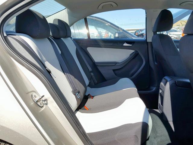3VW2K7AJ4FM238844 - 2015 VOLKSWAGEN JETTA BASE GOLD photo 6