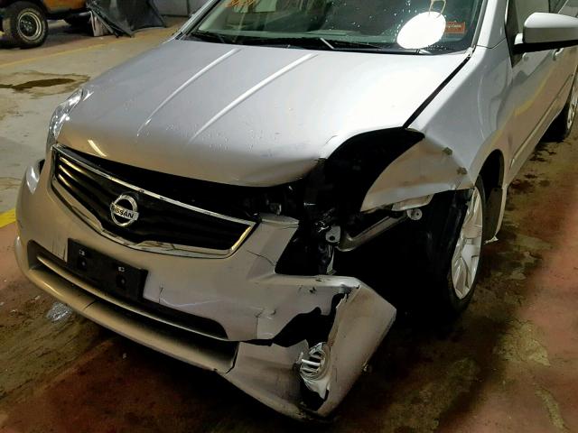 3N1AB6AP7CL731113 - 2012 NISSAN SENTRA 2.0 SILVER photo 9