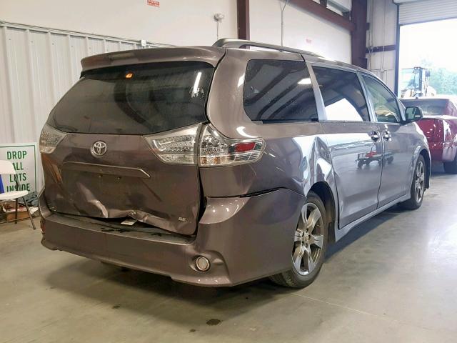 5TDXZ3DC2HS801449 - 2017 TOYOTA SIENNA SE GRAY photo 4