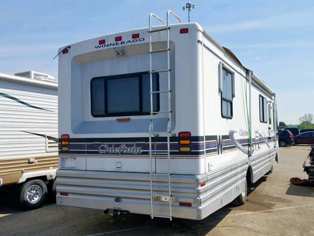 3FCMF53G0VJA23435 - 1998 WINNEBAGO CHEFTIN TWO TONE photo 4