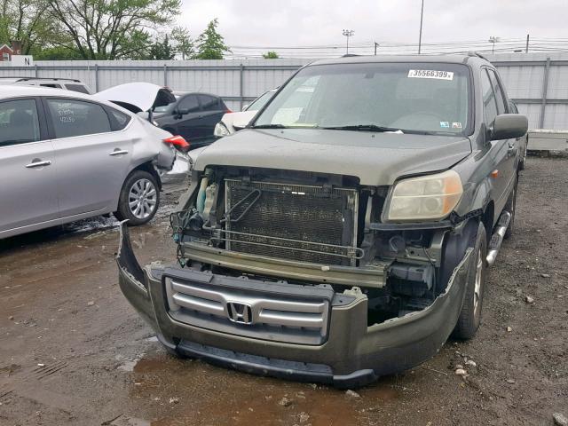 2HKYF18566H510677 - 2006 HONDA PILOT EX GREEN photo 2