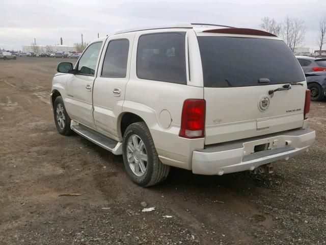 1GYEK63N56R120935 - 2006 CADILLAC ESCALADE L WHITE photo 3