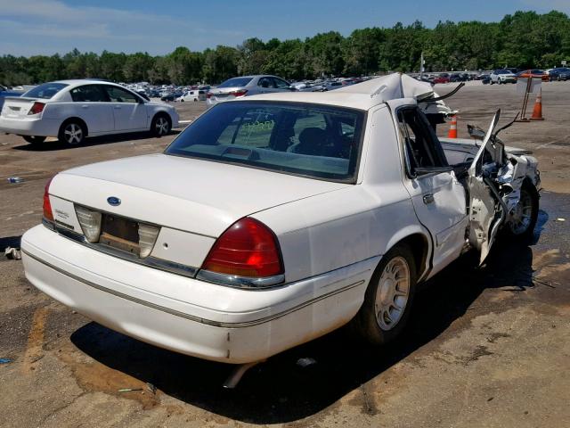 2FAFP74W3XX201373 - 1999 FORD CROWN VICT WHITE photo 4