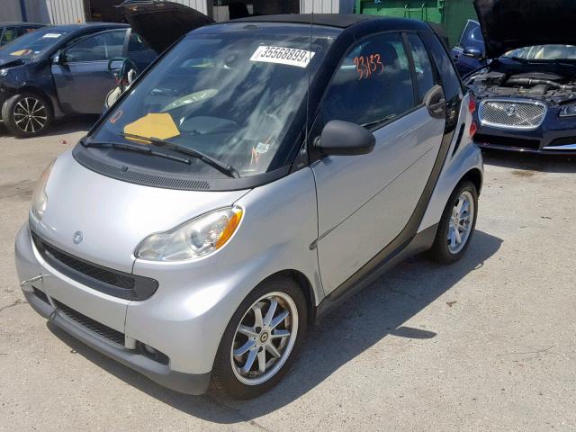 WMEEK31X79K251209 - 2009 SMART FORTWO PAS 银色 照片 2