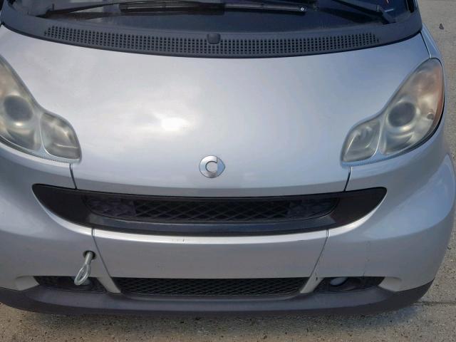 WMEEK31X79K251209 - 2009 SMART FORTWO PAS 银色 照片 9