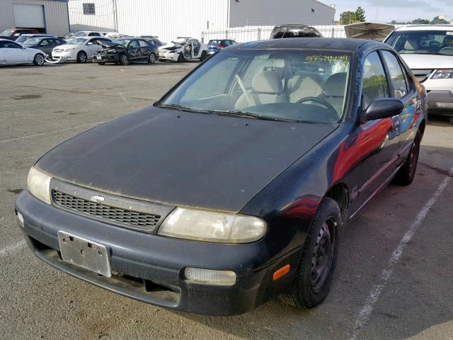 1N4BU31F2PC164916 - 1993 NISSAN ALTIMA XE BLACK photo 2