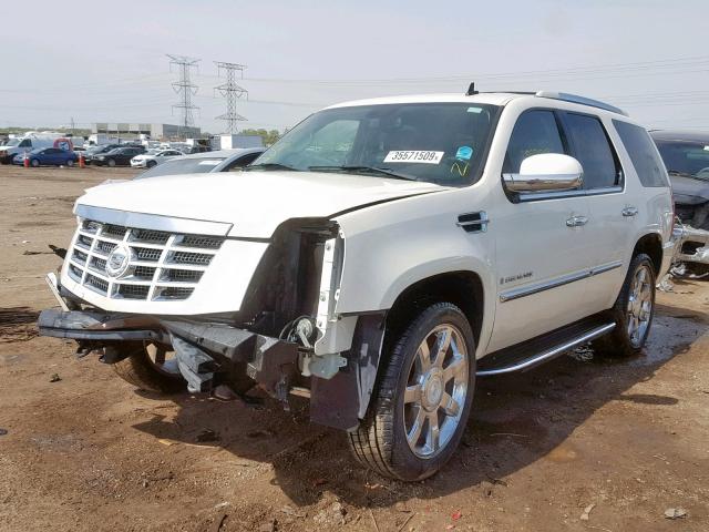 1GYFK638X8R161174 - 2008 CADILLAC ESCALADE L WHITE photo 2