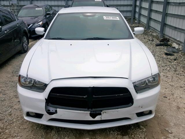 2C3CDXHG3EH370491 - 2014 DODGE CHARGER SX WHITE photo 9