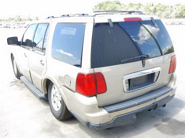 5LMFU27586LJ14047 - 2006 LINCOLN NAVIGATOR GOLD photo 3