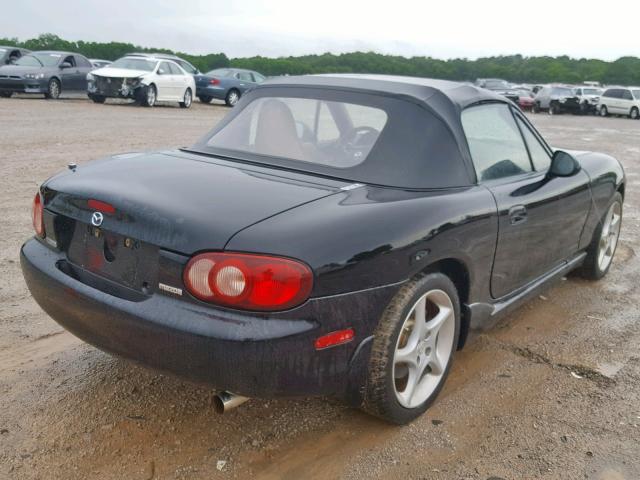 JM1NB353830302242 - 2003 MAZDA MX-5 MIATA BLACK photo 4