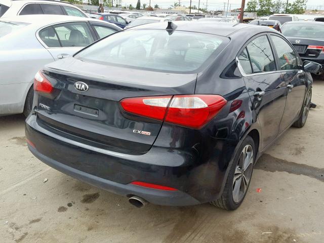 KNAFZ4A84G5556124 - 2016 KIA FORTE EX BLACK photo 4