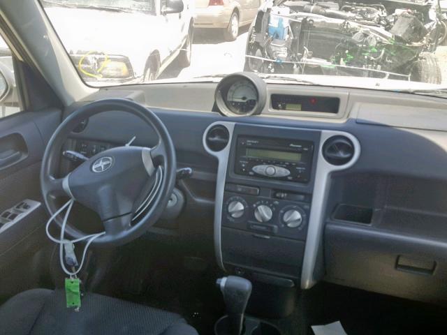 JTLKT324764041832 - 2006 TOYOTA SCION XB 银色 照片 9