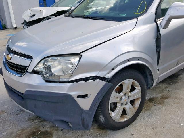 3GNAL2EK5ES579916 - 2014 CHEVROLET CAPTIVA LS 银色 照片 9