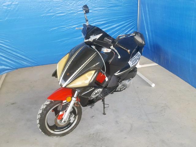 L8YTCKPX2EY600435 - 2014 SHENKE SCOOTER BLACK photo 2