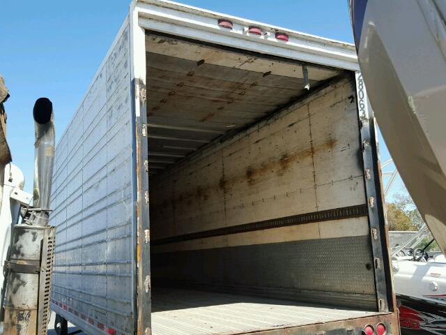 1UYVS1286GC489006 - 1986 UTILITY TRAILER WHITE photo 4