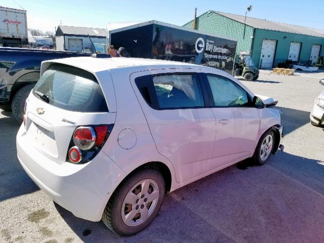 1G1JB6SH9F4197751 - 2015 CHEVROLET SONIC LS WHITE photo 4