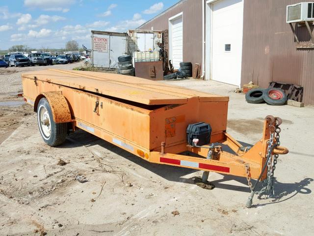 146906 - 1954 BULL TRAILER ORANGE photo 1