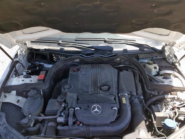 WDDGJ4HB0DG011186 - 2013 MERCEDES-BENZ C 250 WHITE photo 7