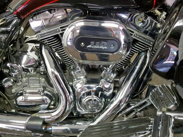 1HD1PZ810BB950267 - 2011 HARLEY-DAVIDSON FLHXSE2 BLACK photo 5