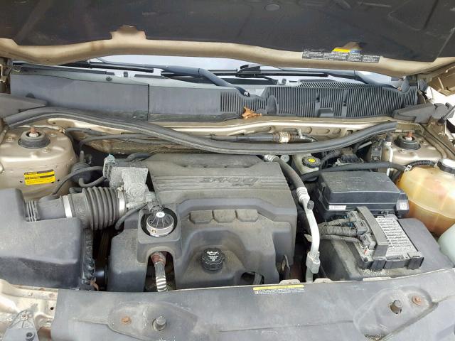 2CKDL73F166157613 - 2006 PONTIAC TORRENT GOLD photo 7