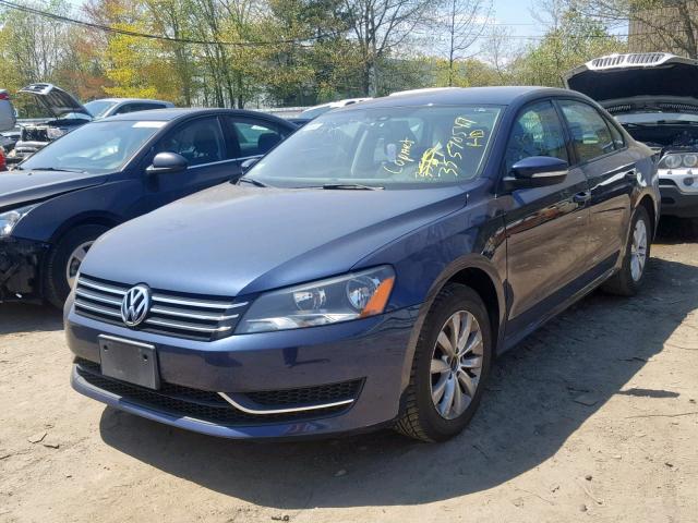 1VWAP7A34DC099022 - 2013 VOLKSWAGEN PASSAT S BLUE photo 2